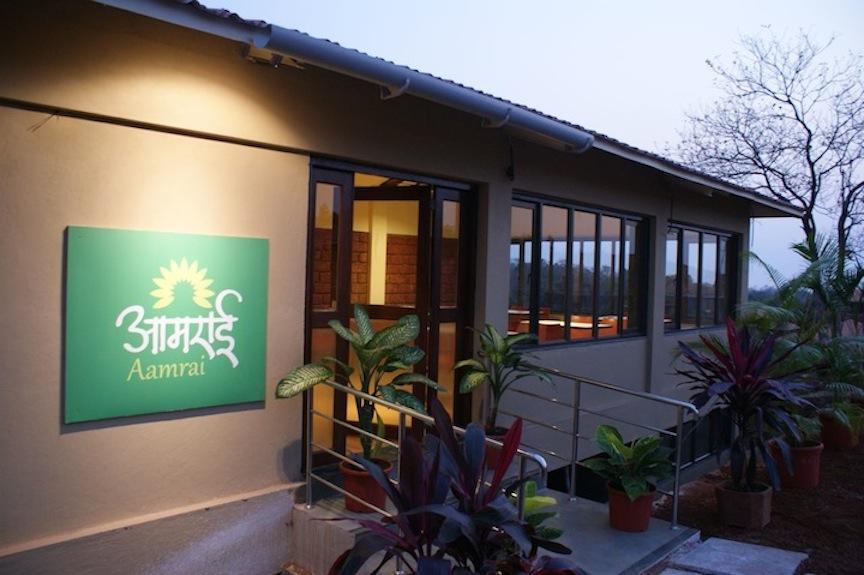 Mango Village Resort Guhāgar 외부 사진